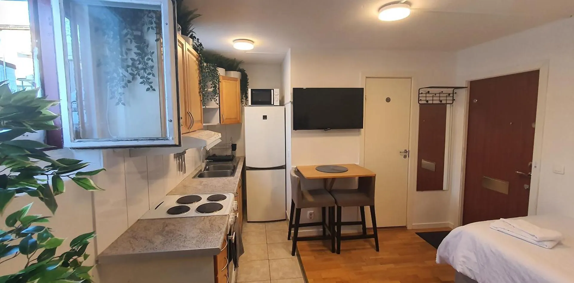 Studio Apartment Near Metro And Forest! Estocolmo Suécia